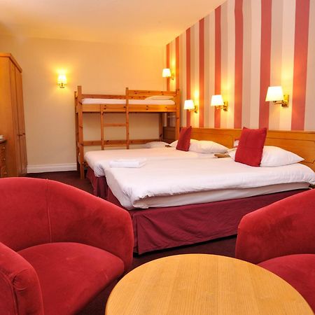 Cliffs Hotel Блекпул Екстериор снимка